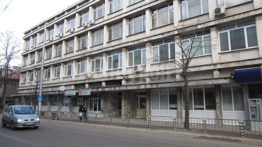 Над 1800 са безработните във Враца
