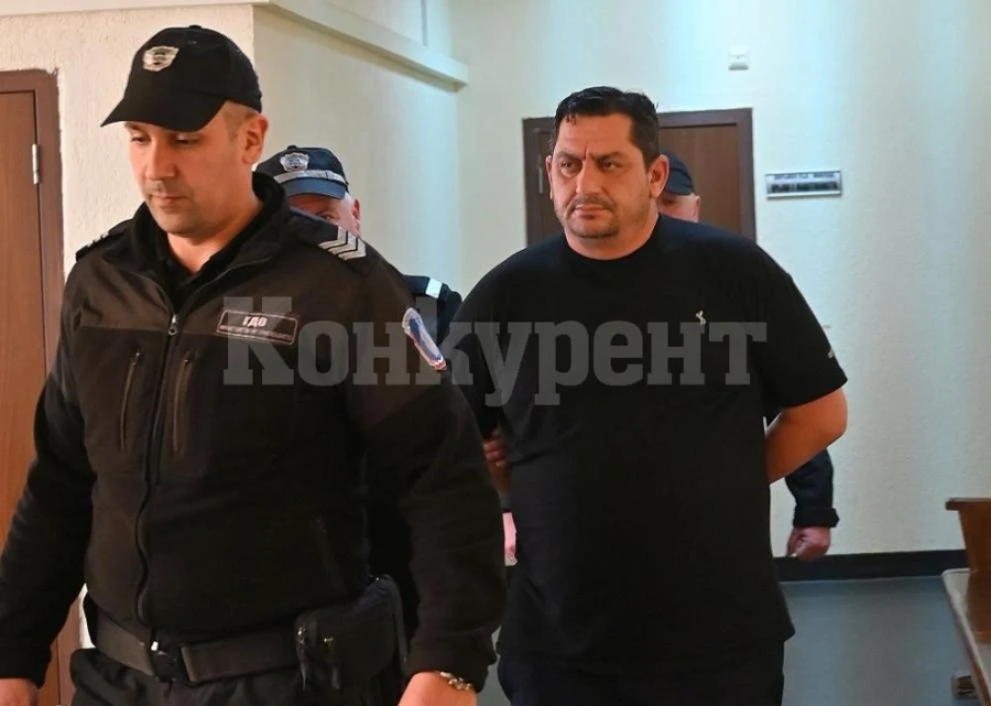 Сводниците от Лом искат да бъдат екстрадирани в Италия, съдът им дава време на помислят