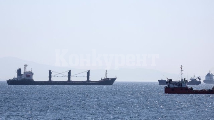 Хутите обстрелваха петролен танкер в Червено море