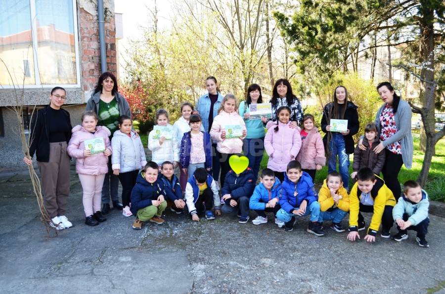 Засадиха 200 дръвчета по инициатива на фондация “1300 години България” СНИМКИ