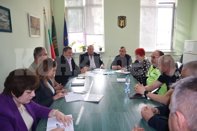 Представители на полицията, местната власт и институциите проведоха работна среща в община Кула СНИМКИ