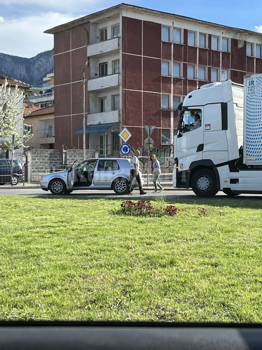 От последните минути! Катастрофа затапи възлов булевард във Враца