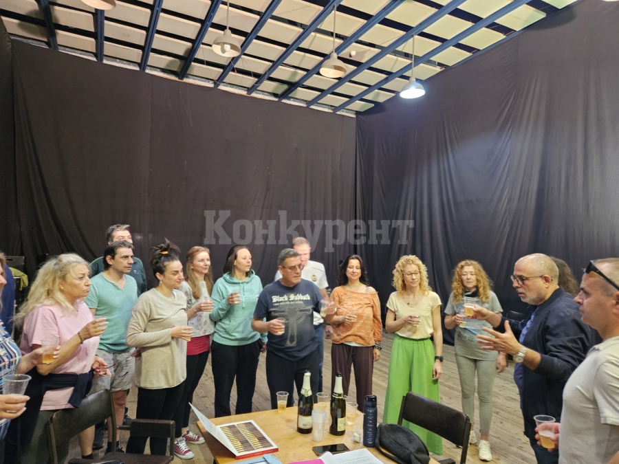 Врачанският театър започна репетиции за ново представление СНИМКИ