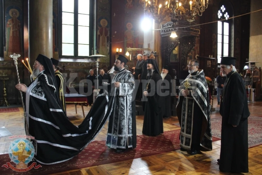 Преждеосвещена литургия беше отслужена от епископ Поликарп в столичния храм \