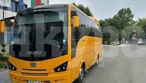 Купуват електрически училищни автобуси