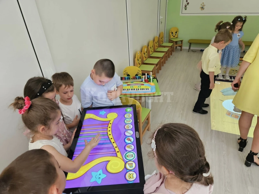 Иновации в музиката представиха деца от „Единство Творчество Красота“, Враца СНИМКИ