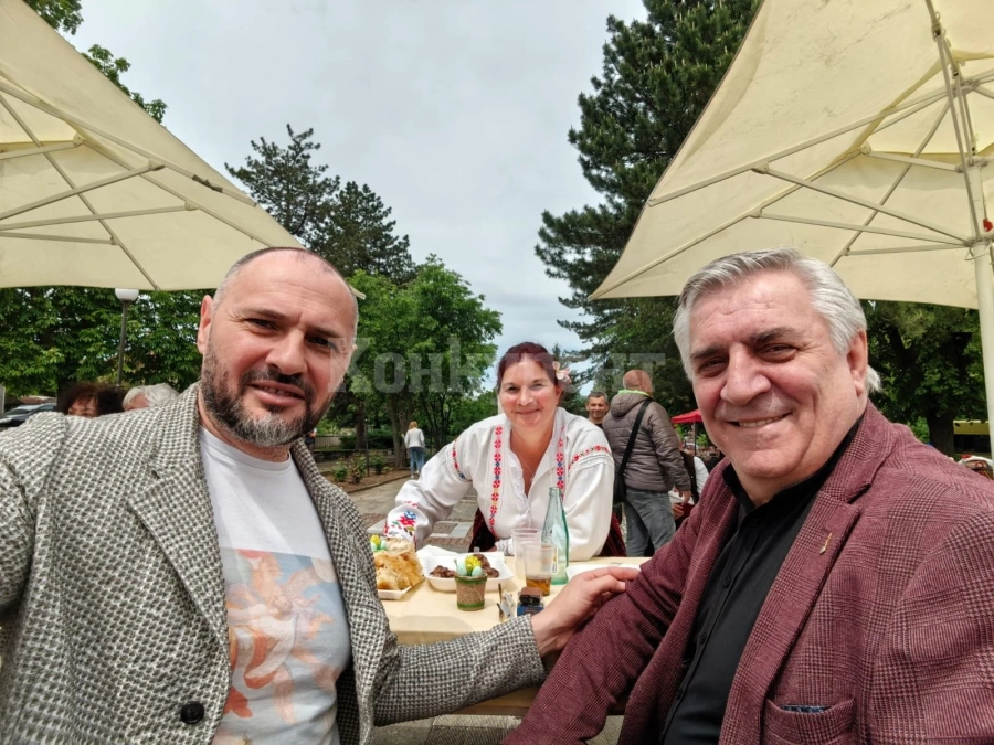 Красен Кръстев и Иван Аспарухов посрещнаха Лазаровден в Попица сред хората