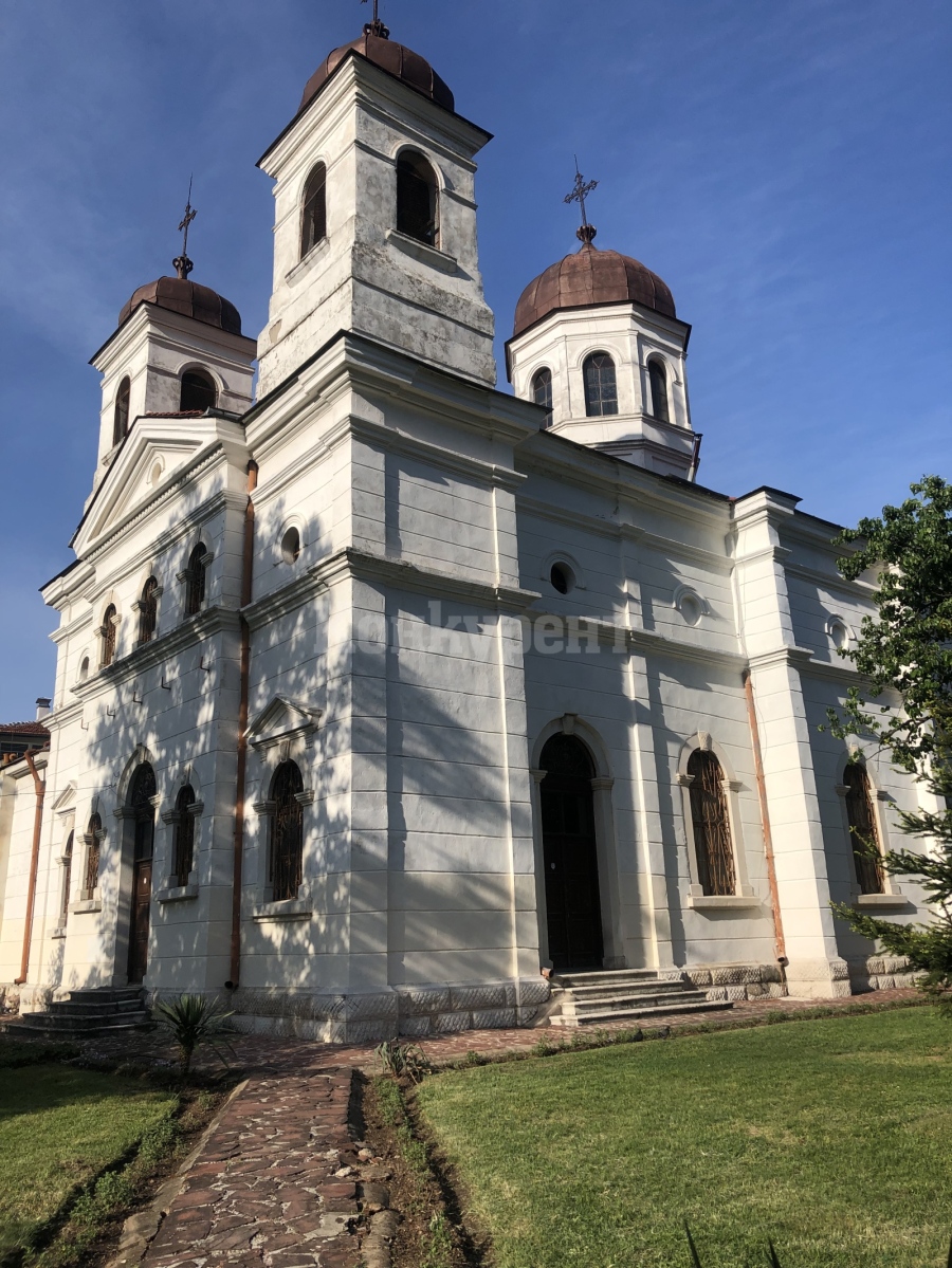 Имен ден празнуват Виктор и Виктория 