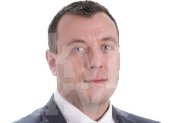 Петър Петров:  Властта се изроди в Народното събрание