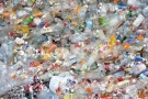 Справянето с отпадъците: Как бактериите ядат пластмаса?