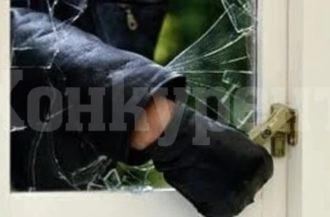 Полицията разследва кражба на пари