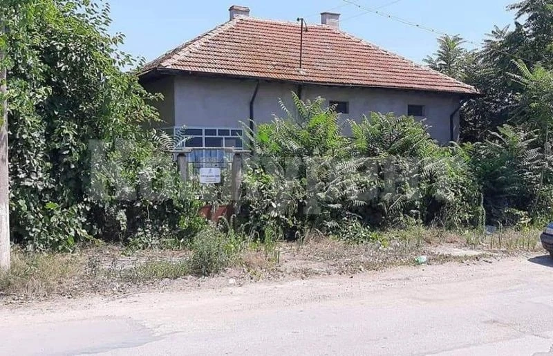 Обраха баба докато спи, крадлата е спипана