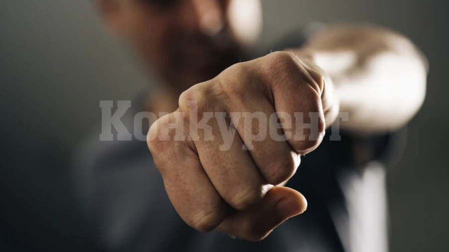 40 годишен мъж докара комоцио на сина си