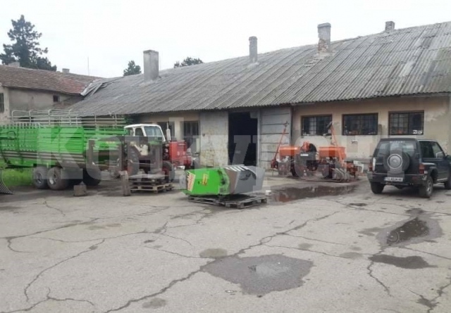 Задигнаха инструменти и препарати от стопански двор 