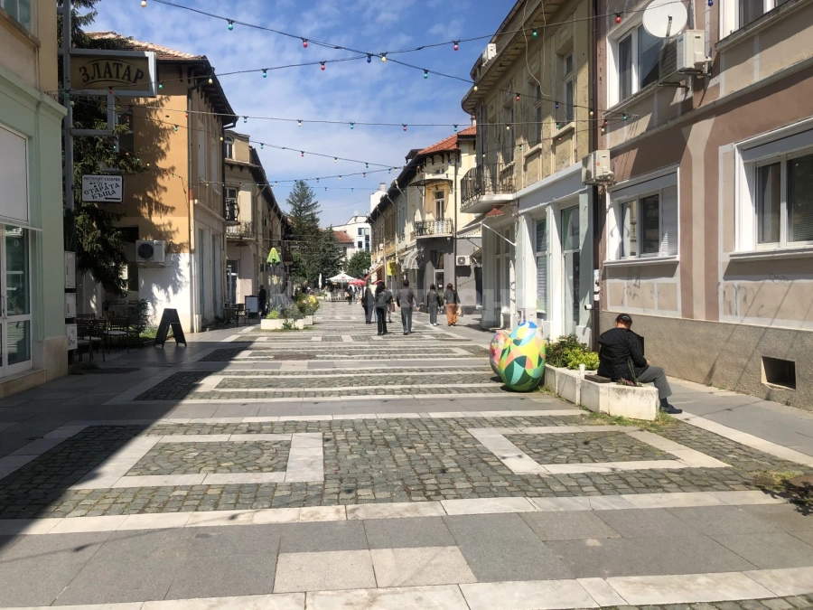 По-малко безработни отчитат от Бюро по труда