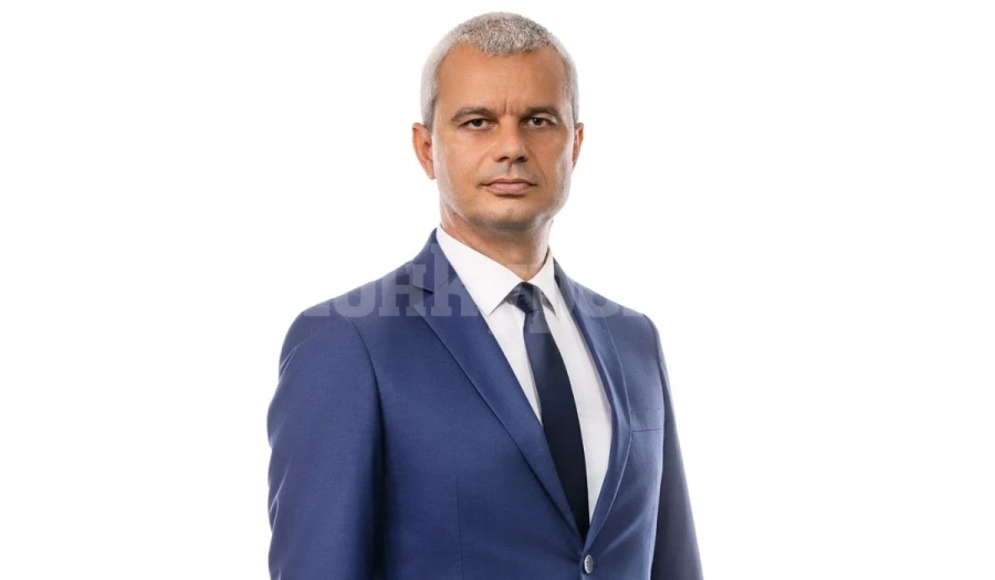 Костадин Костадинов посети с. Ореш, защото ГЕРБ искат да унищожат училището