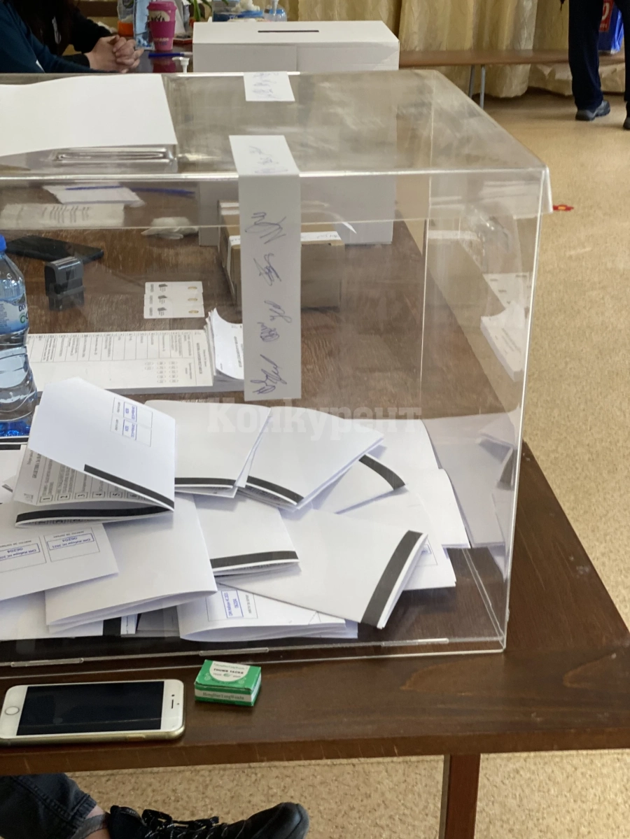 Секциите в област Монтана отвориха точно в 7 часа, изборният ден започна