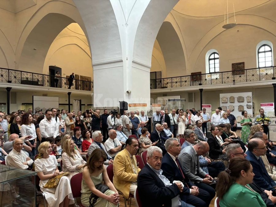 Врачанският общественик Христо Илиев бе гост на изложба на големия наш учен акадeмик Васил Николов 