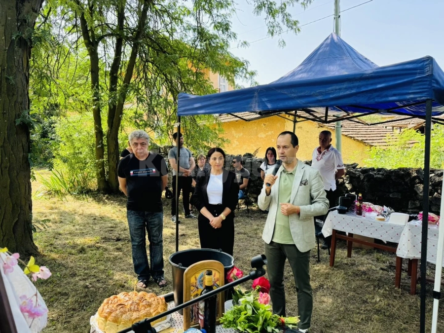 Отбелязаха храмов празник в село Чирен