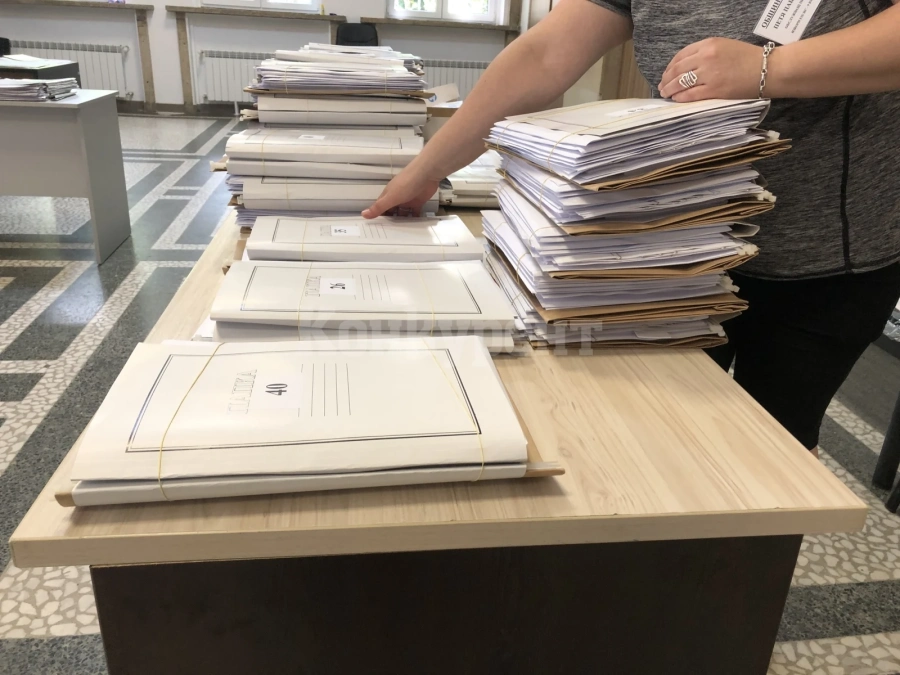 25 секционни избирателни комисии от Берковица получават по 25 лева за протоколи без грешки