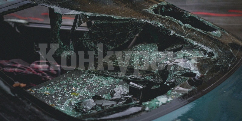 Вандалска проява: Неизвестен потроши стъкло на движещ се влекач във врачанско село 