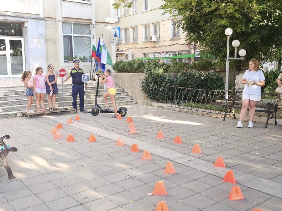Проведоха обучение на децата в Мизия на тема \