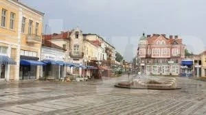 Лом остана без вода заради авария на напорния водопровод