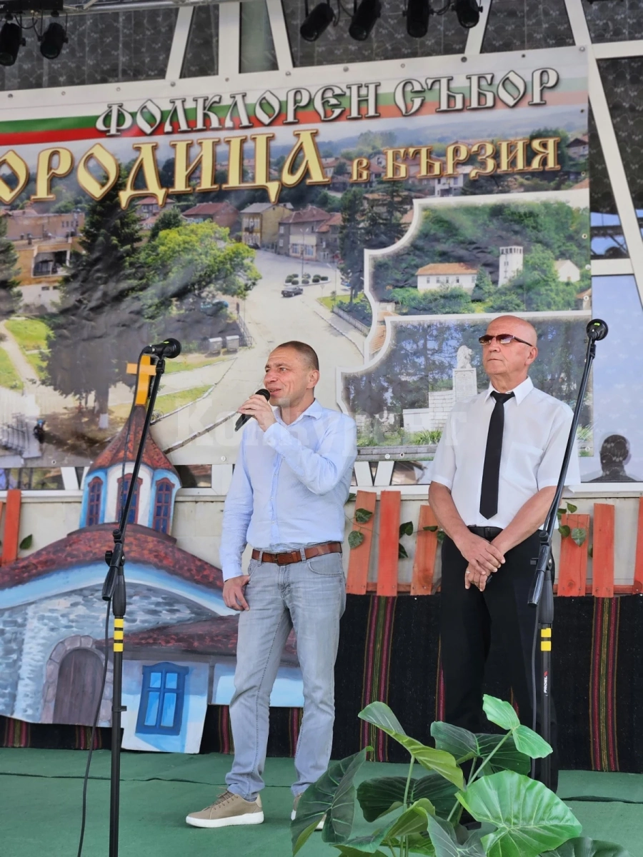 Традиционно, в последната неделя на август месец, село Бързия чества своя празник – Успение Богородично.