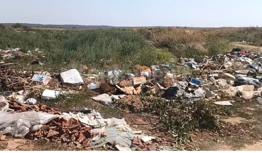Адв. Петър Петров -  „Възраждане“:  Държавата десетилетия пренебрегва  проблема с незаконните битови сметища 