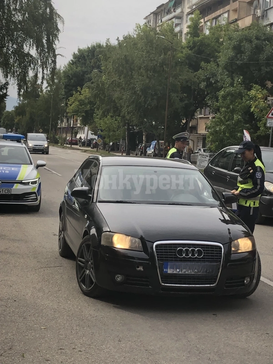 Полицаи раздаваха листовки в Деня без загинали на пътя