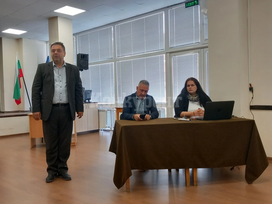 Публично обсъждане на годишния отчет за изпълнението на бюджета на община Белоградчик за 2023 г. СНИМКИ