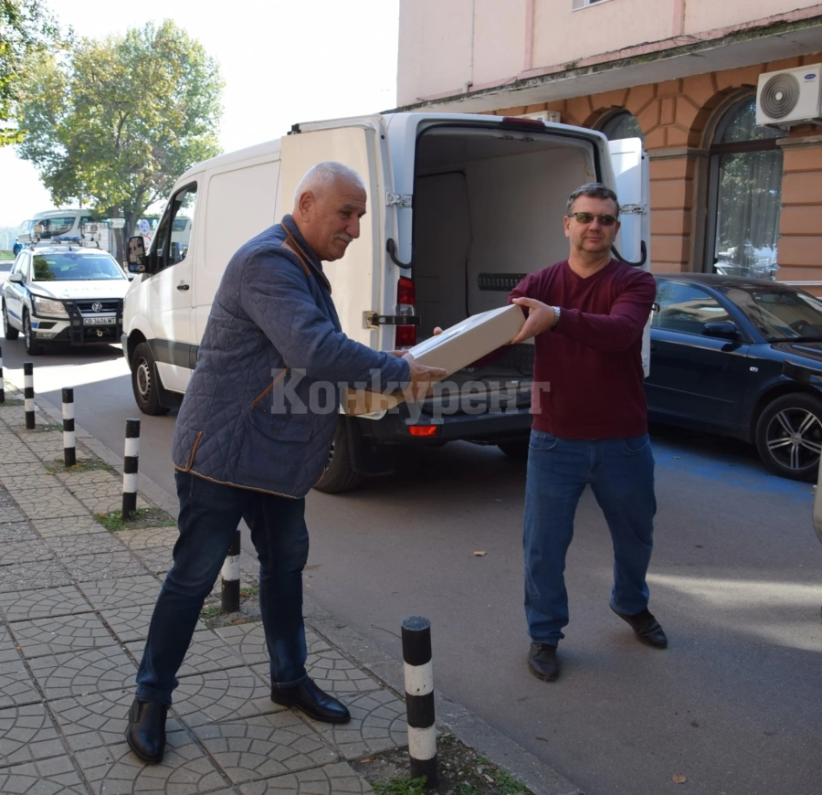 Хартиените бюлетини и ролките със специализирана хартия за бюлетини от машинно гласуване за предстоящите избори са доставени в Областна администрация Видин