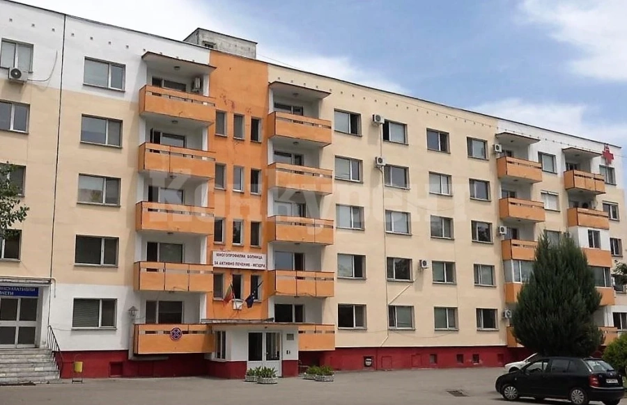 Болницата в Мездра търси помощ от местната власт, за да плати новия си скенер