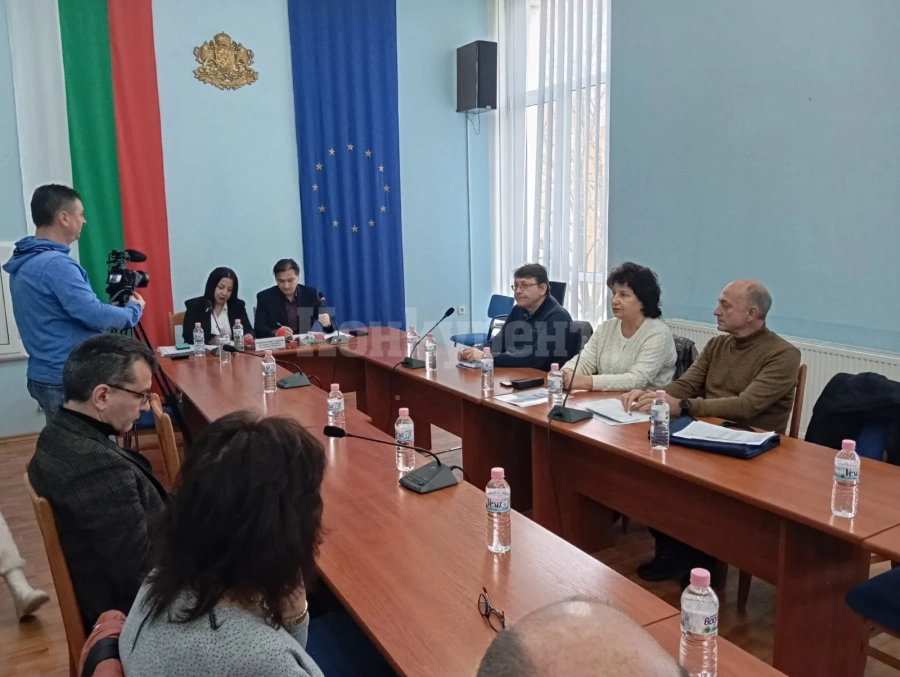 „Среченска бара“ се пълни, отмениха режима в шест селища в Монтанско