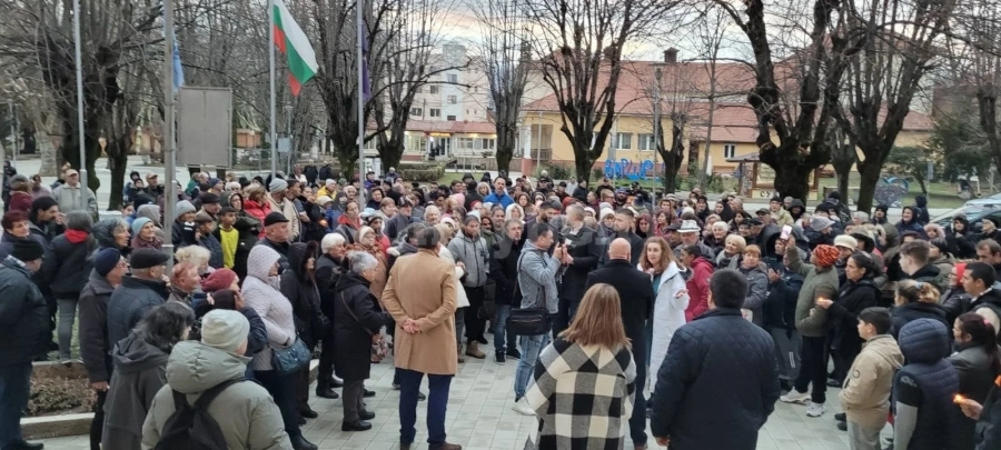 Търг за аптека предизвика напрежение във Вършец