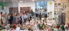 С Коледния базар в СУ „Никола Войводов“ трайно идва Надеждата