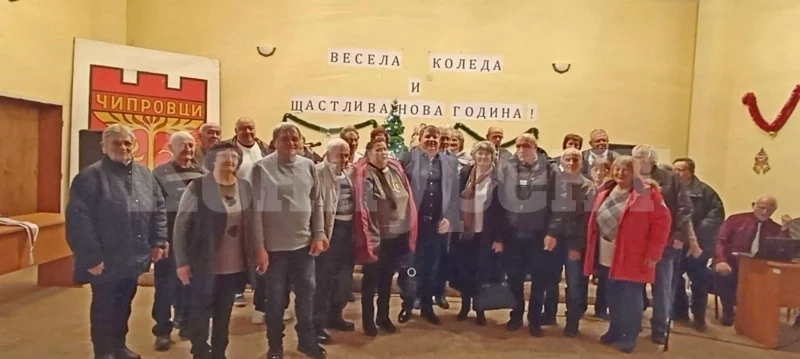 14 семейни двойки от Чипровци се врекоха отново във вярност след десетилетия съвместен живот