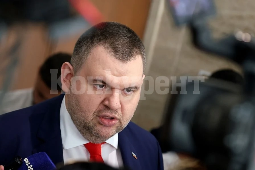 Фактът, че повече от 200 населени места са без ток, е скандален, КЕВР да започне проверка на техническата обезпеченост, настоя Делян Пеевски