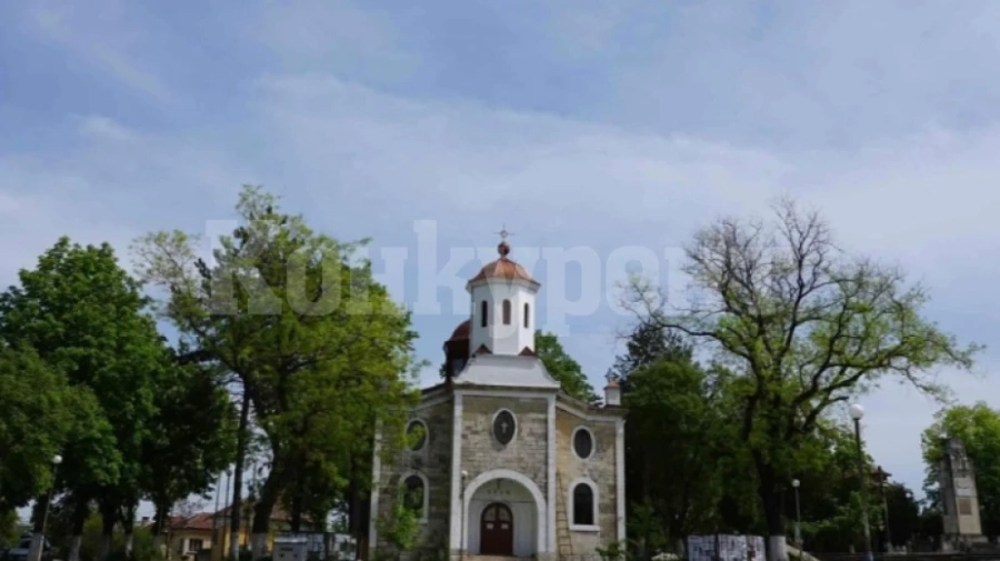 В Галиче събират средства за възстановяване на храм