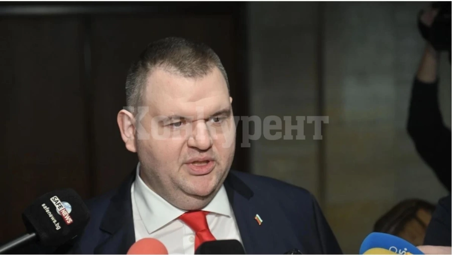 Делян Пеевски: Няма да допуснем ПП-ДБ да намалят заплатите на полицаите!