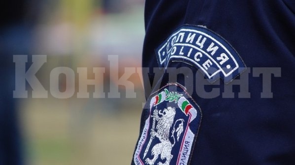 Апаш задигна торба с храни и цигари от магазин в Лом