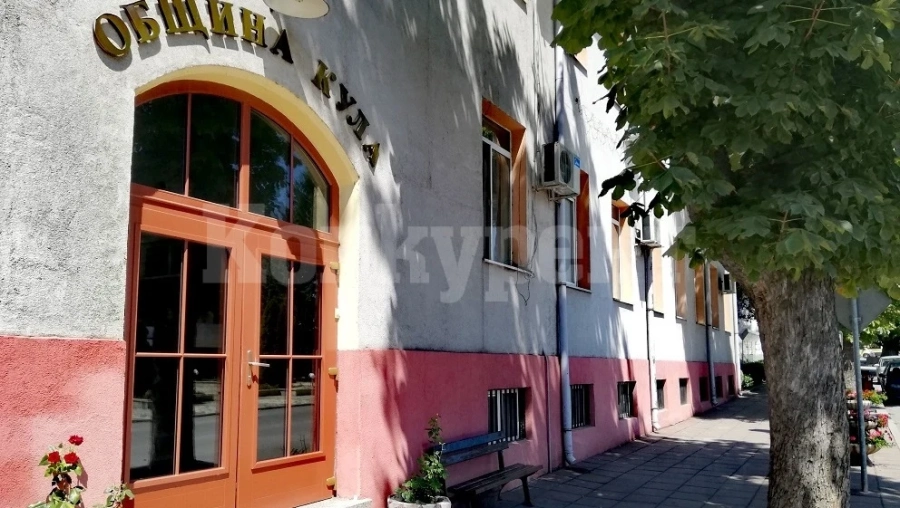 Общинският съвет в Кула одобри бракуването на стари превозни средства