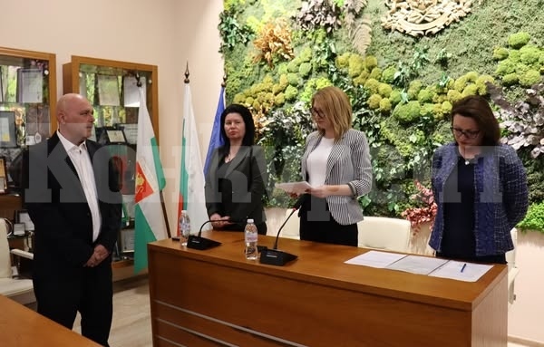 Новият кмет на Крива бара встъпи в длъжност