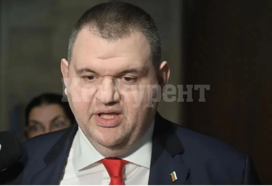 Делян Пеевски: Цялото това шоу се случва, за да влезе една партия в парламента