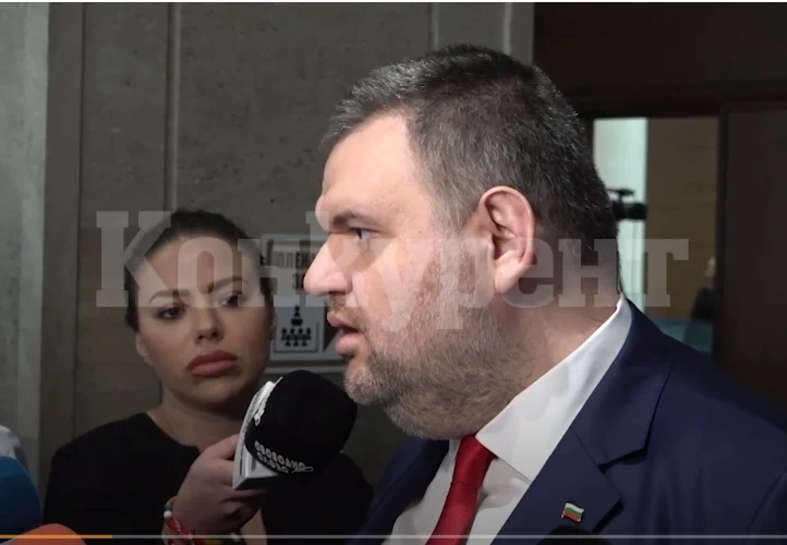 Делян Пеевски към \