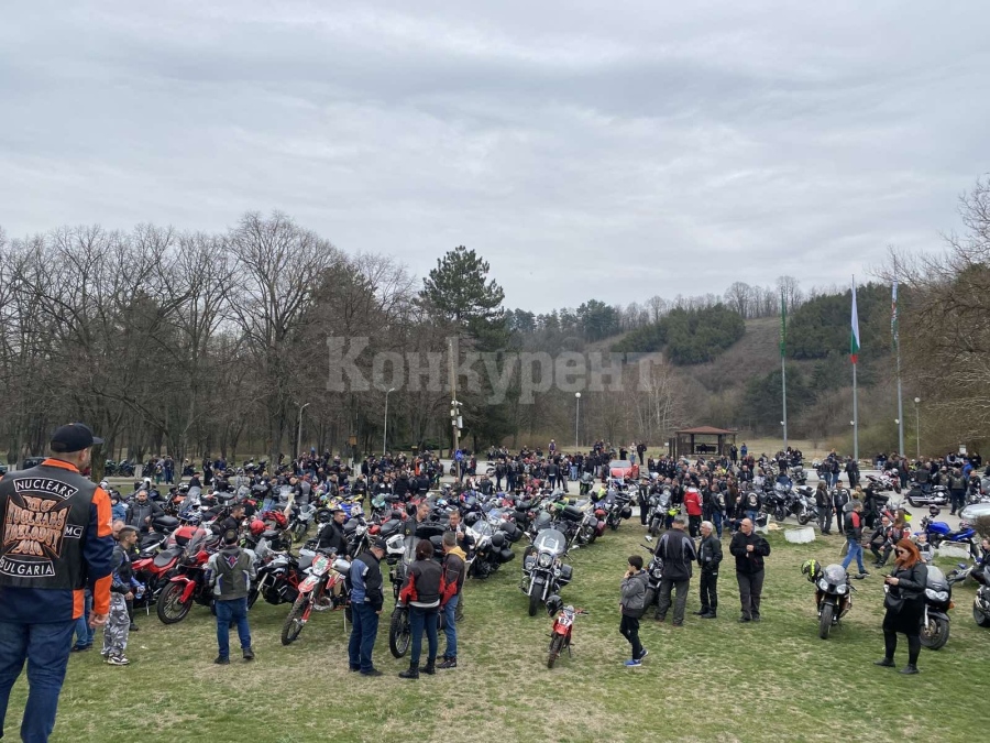 Официално откриване на мотосезона в Козлодуй с водосвет и молебен за здраве