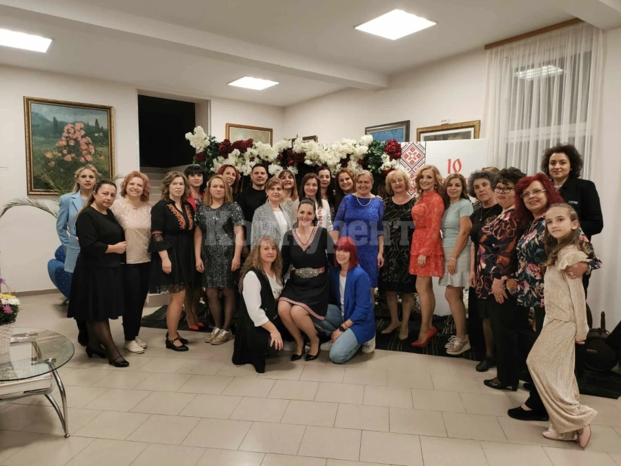 Група „Веселие“ отпразнува своята десета годишнина