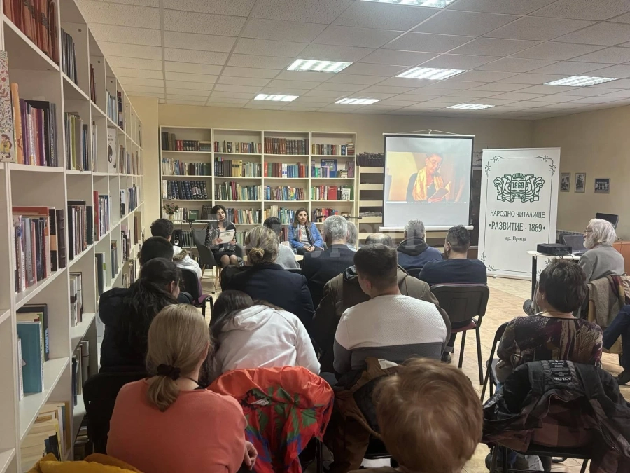 Среща с поетесата Аксиния Михайлова - вечер, посветена на Франкофонията в НЧ \