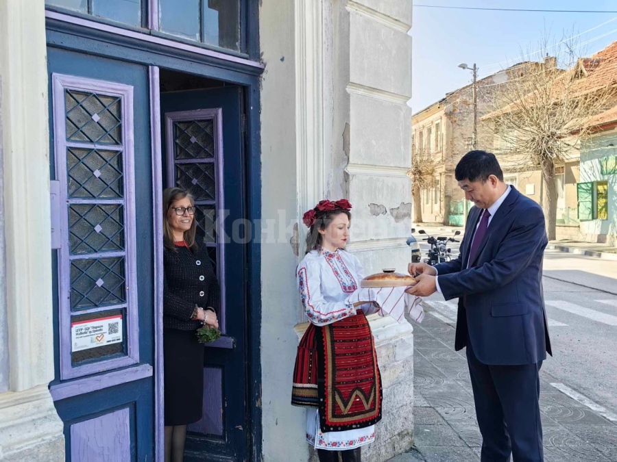 Община Оряхово посрещна гости от Китайския културен център 
