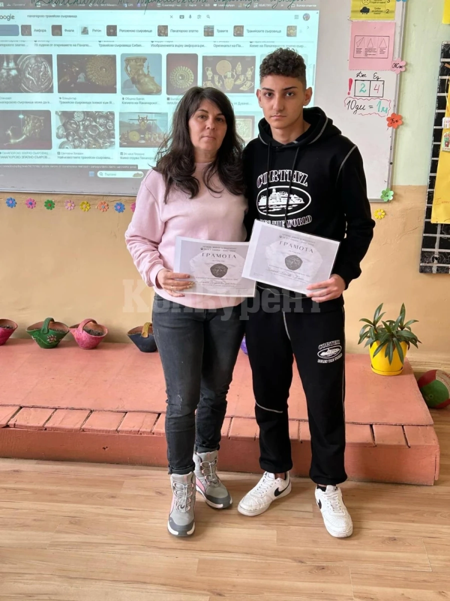 Деца от Остров подредиха изложба в подкрепа на \